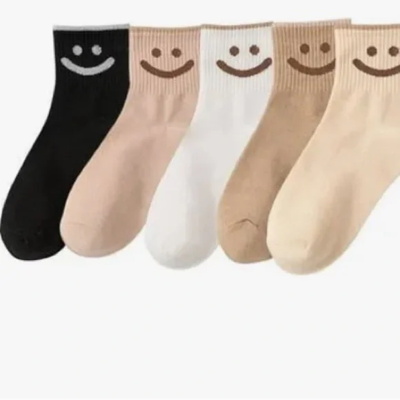 Women’s Smiley Face Ankle Socks - 5 Pack - Black, Cream, Tan new - Picture 2 of 6